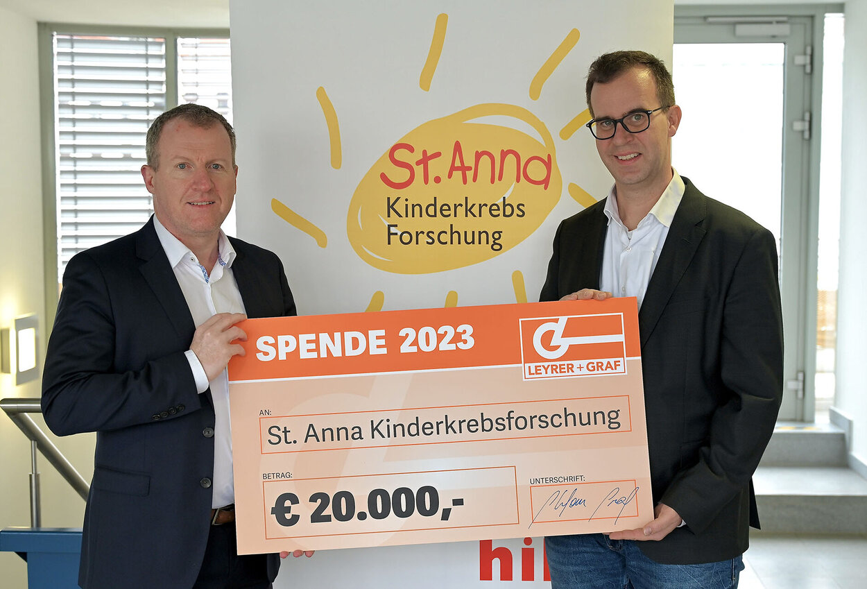 Spendenübergabe Leyrer + Graf